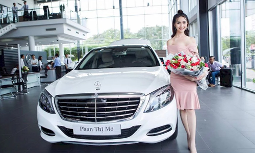 Người đẹp Phan Thị Mơ "tậu" Mercedes-Benz S400 tiền tỷ 